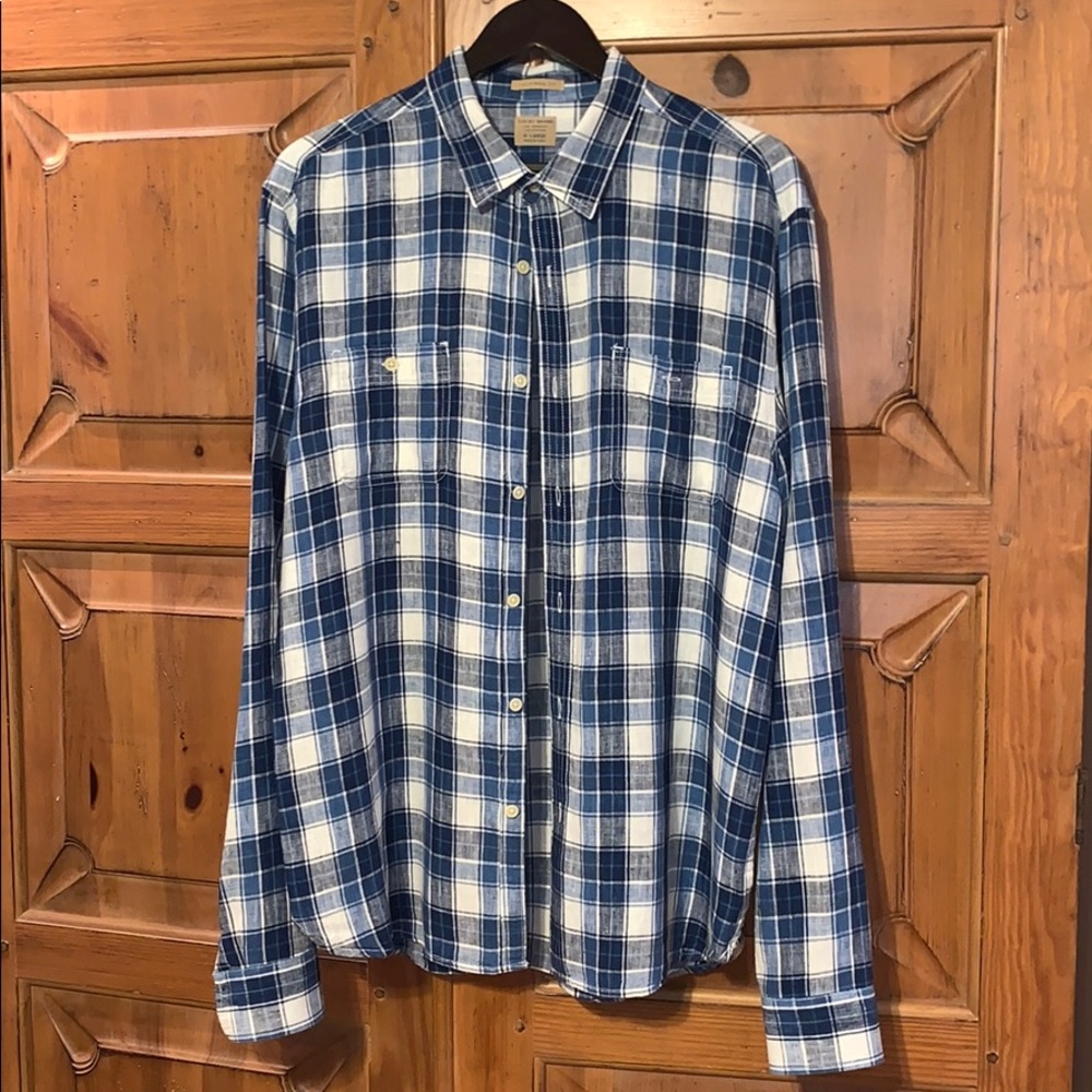 Lucky Brand Men’s button down
